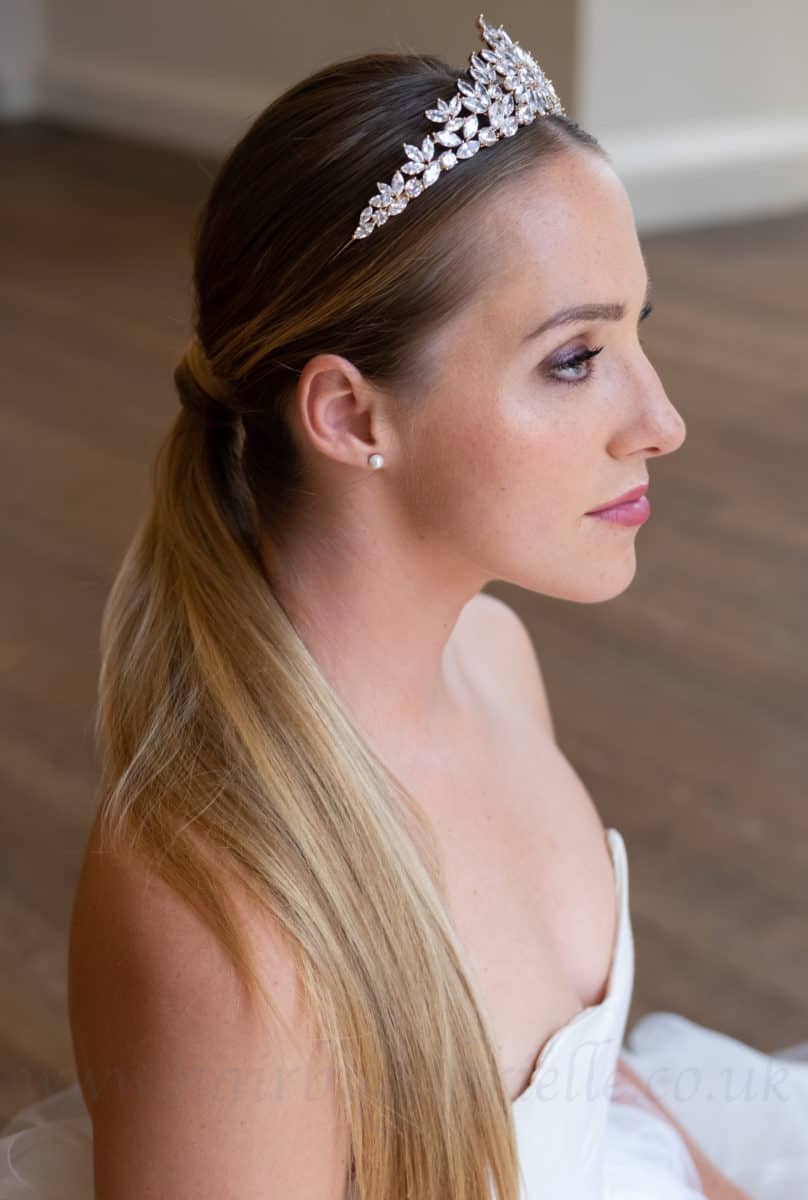 Classic regal wedding accessory
